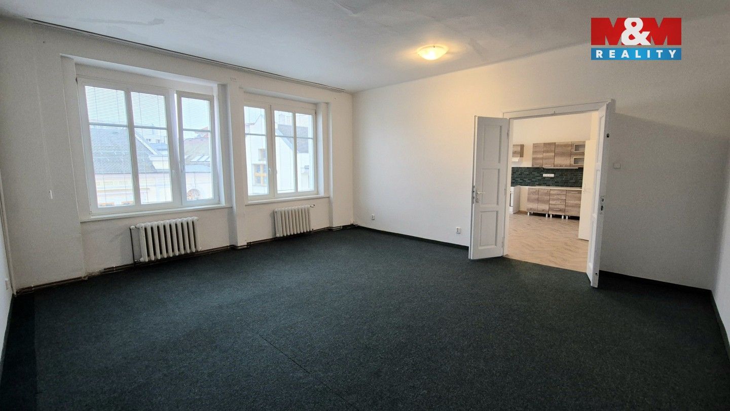 Pronájem byt 2+kk - T. G. Masaryka, Kladno, 66 m²