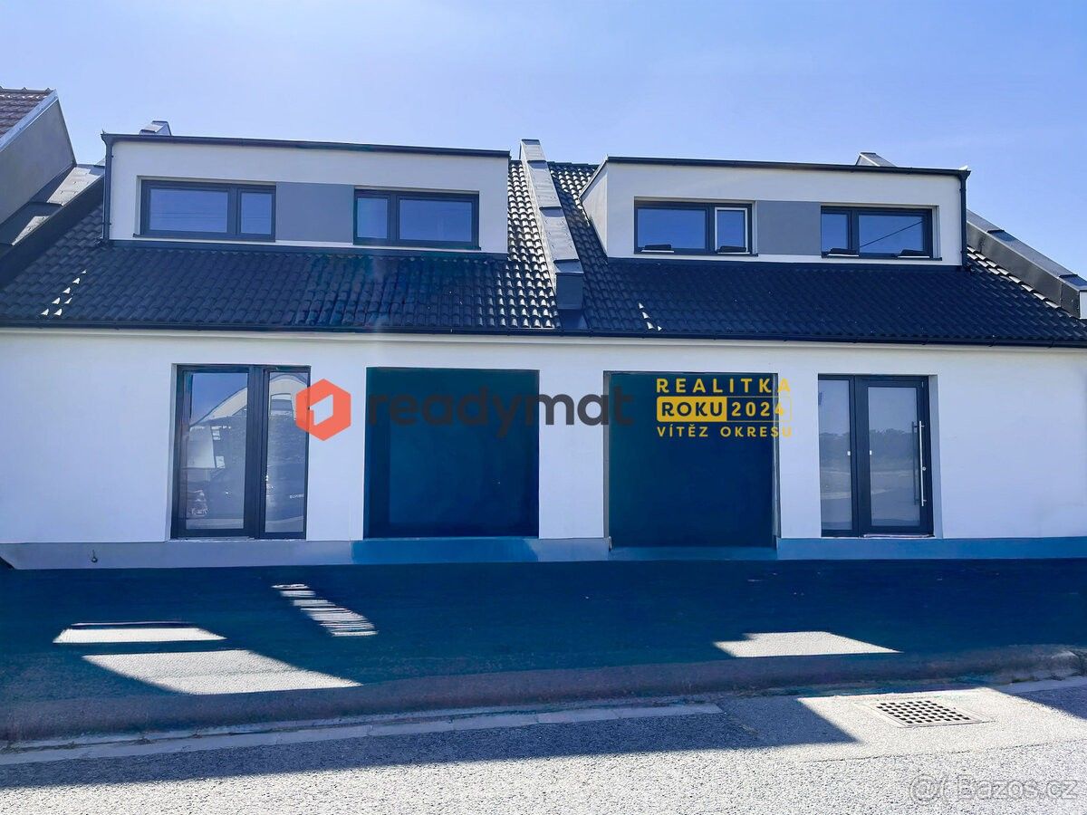 Rodinné domy, Lužice u Hodonína, 696 18