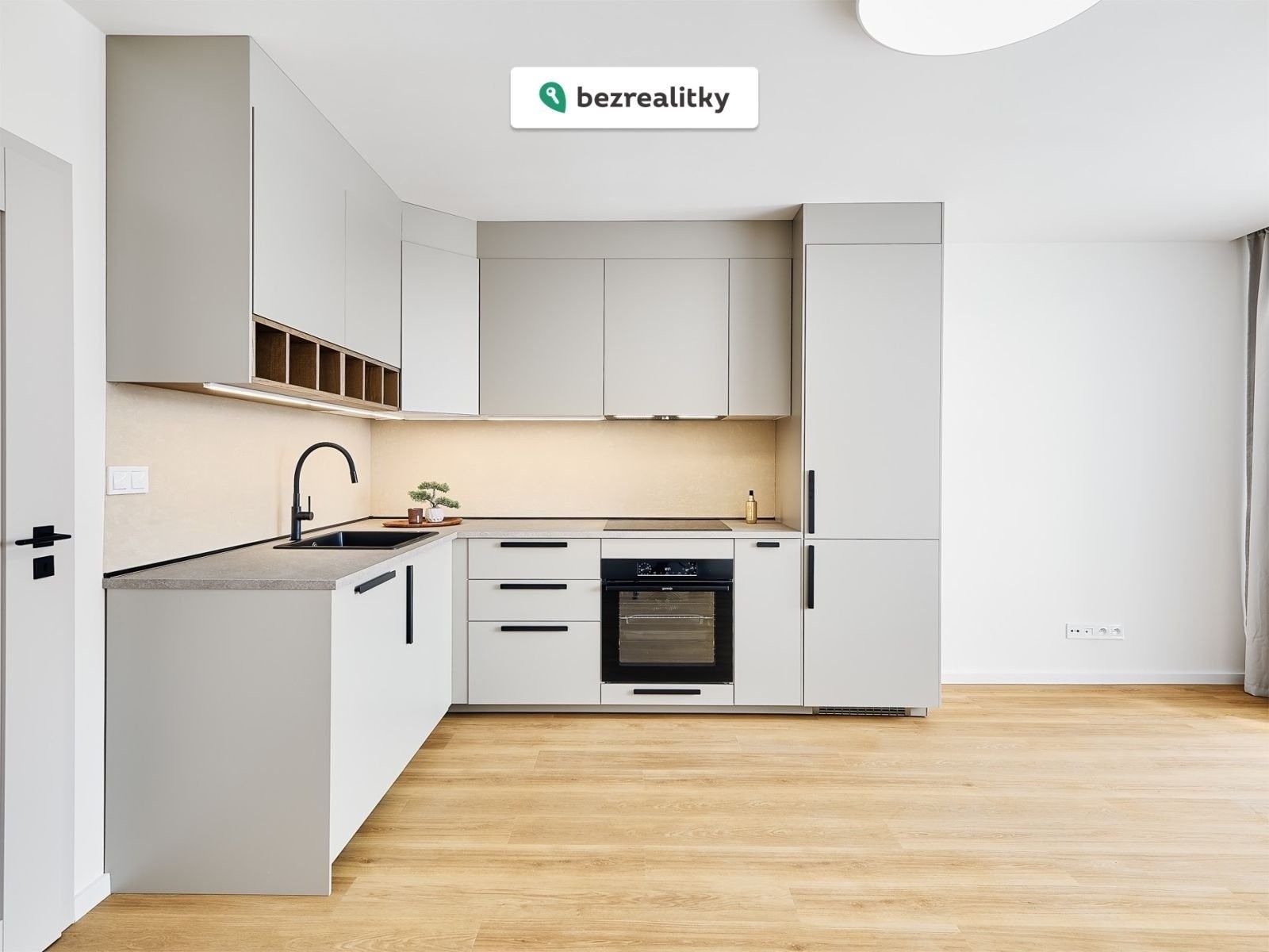 4+kk, Urbánkova 3353, Praha Modřany, 81 m² - 1