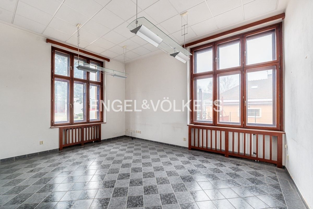 Kancelář · 1 430 m² · Šamotka 257, Rakovník II - 3