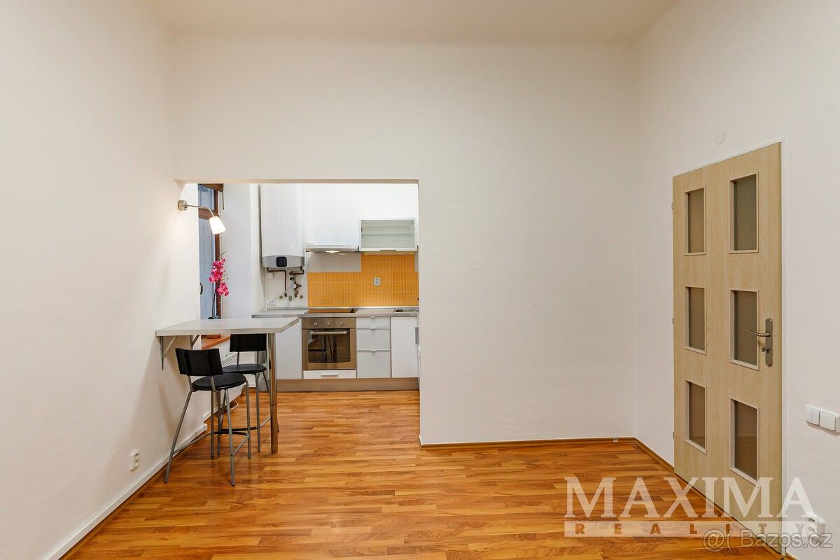 Pronájem byt - Praha, 100 00