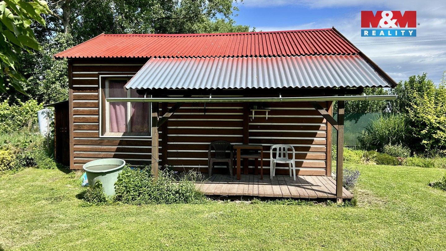 Prodej chata - Městec Králové, 24 m²
