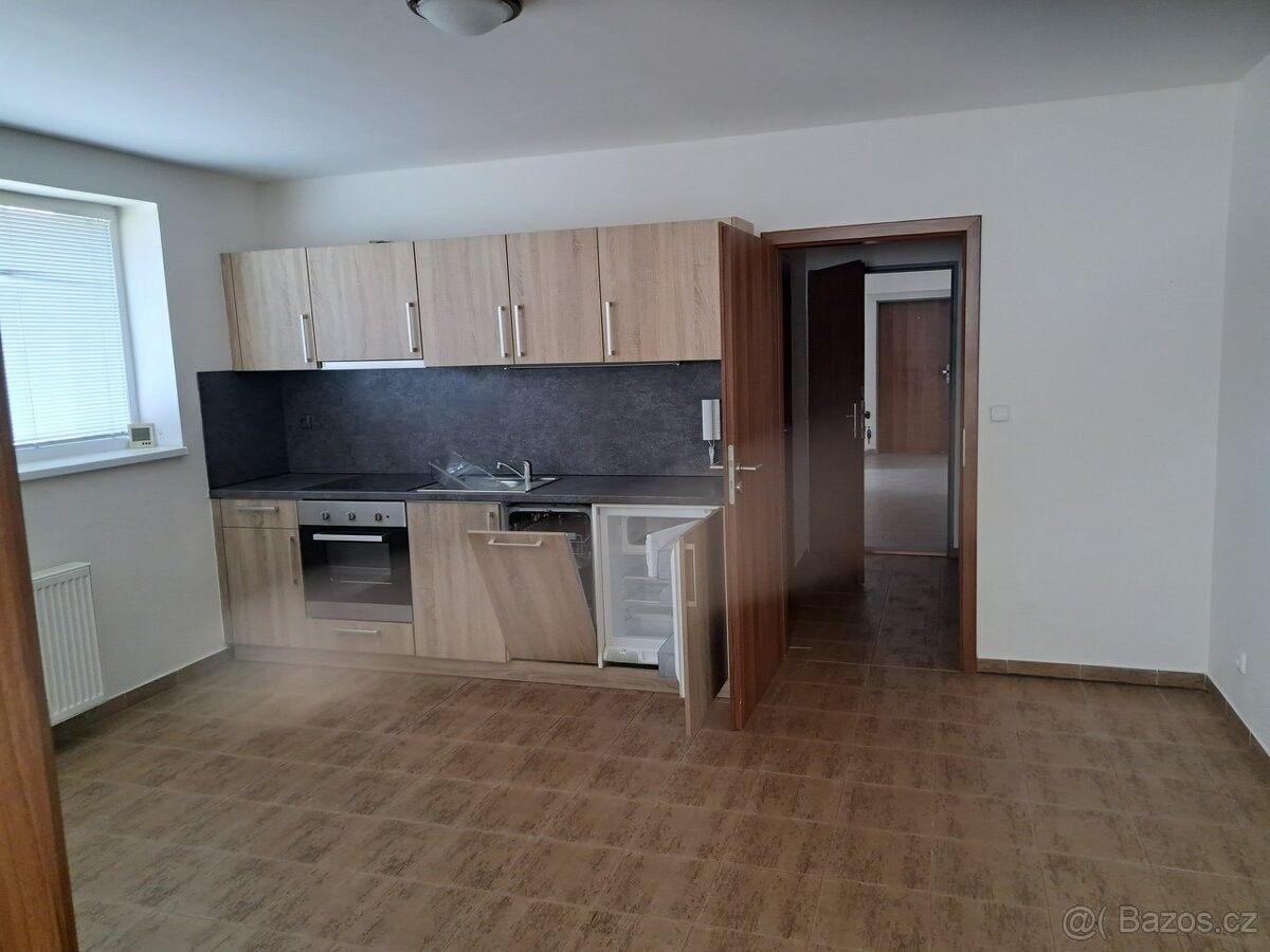 Pronájem byt - Kladno, 272 01