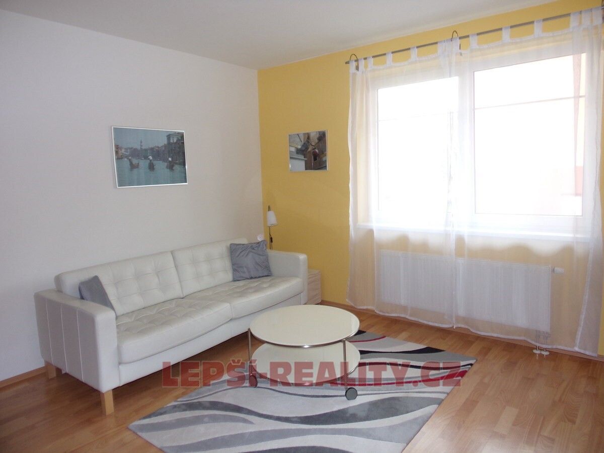 2+kk, Květná, Plzeň, 45 m²