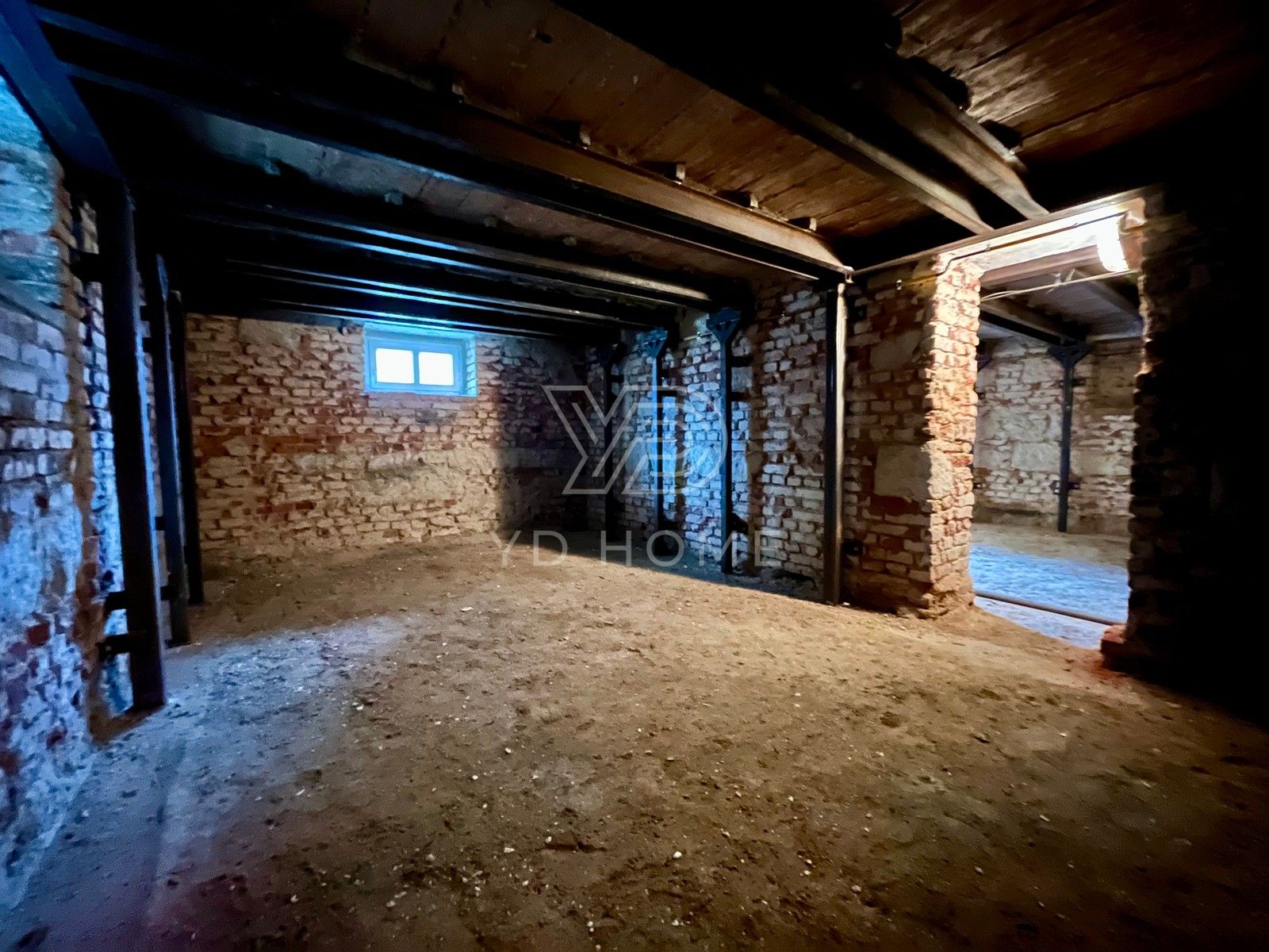 Pronájem sklad - nám. Žižkovo, Liberec, 43 m²