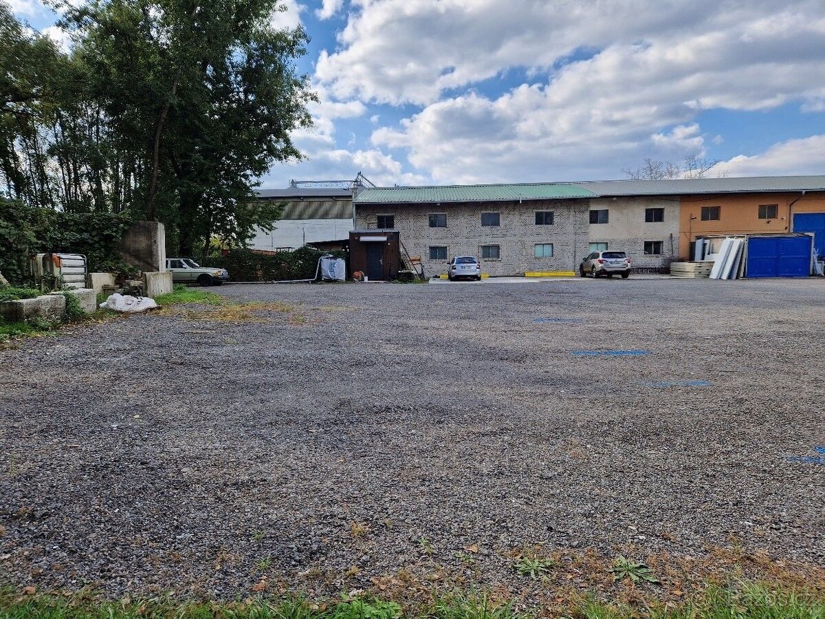 Pronájem pozemek pro bydlení - Hodonín, 695 01