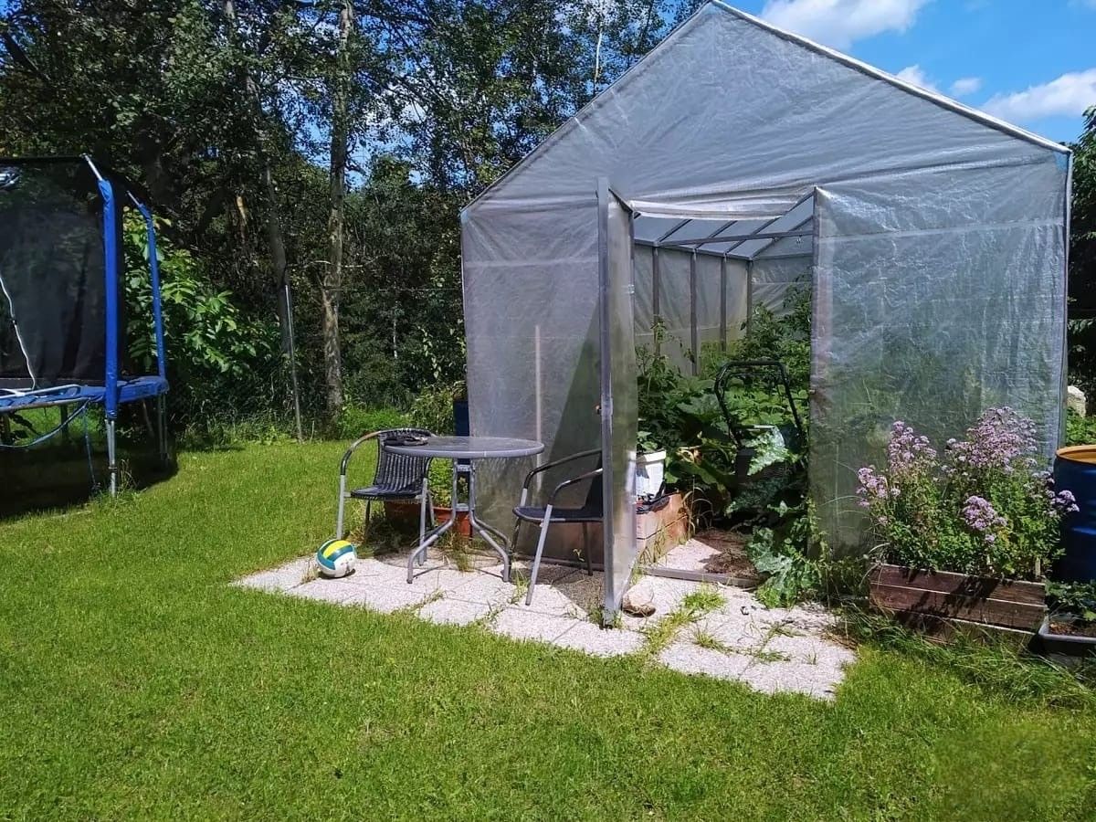 Zahrada · 550 m² · Východní, Liberec - 4