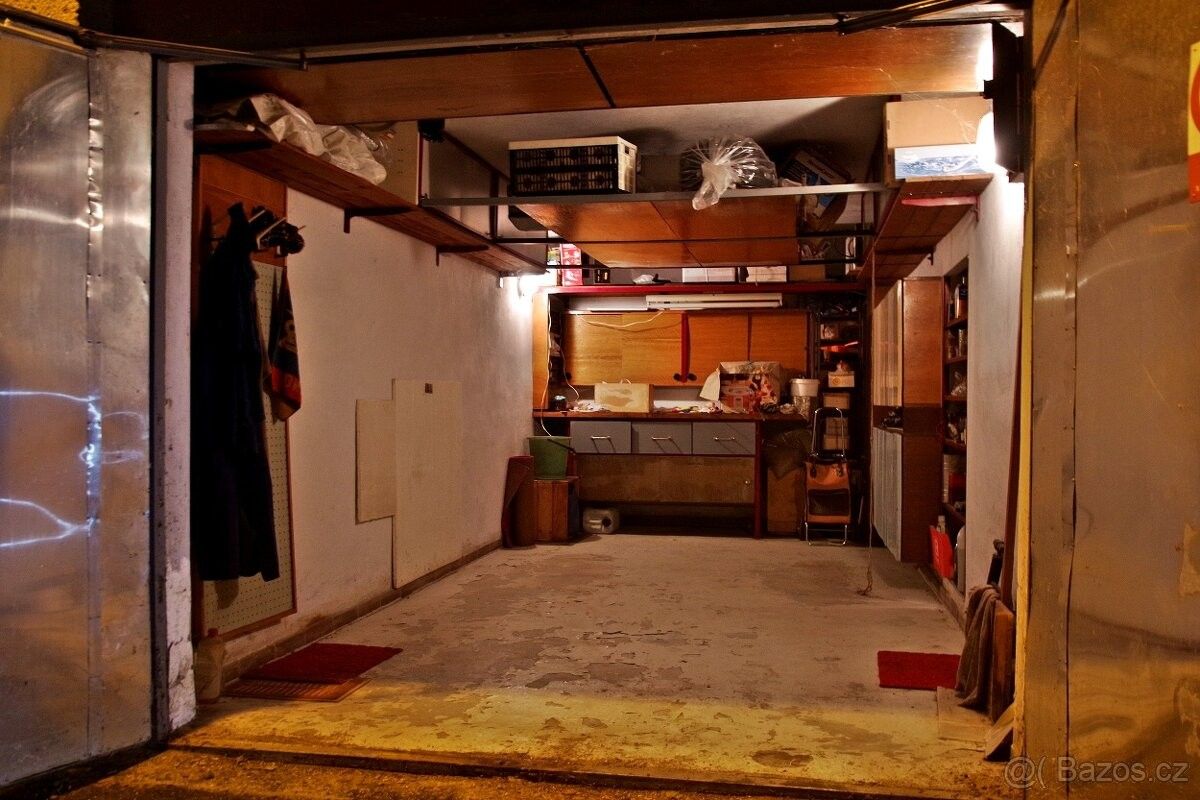 Prodej garáž - Brno, 638 00