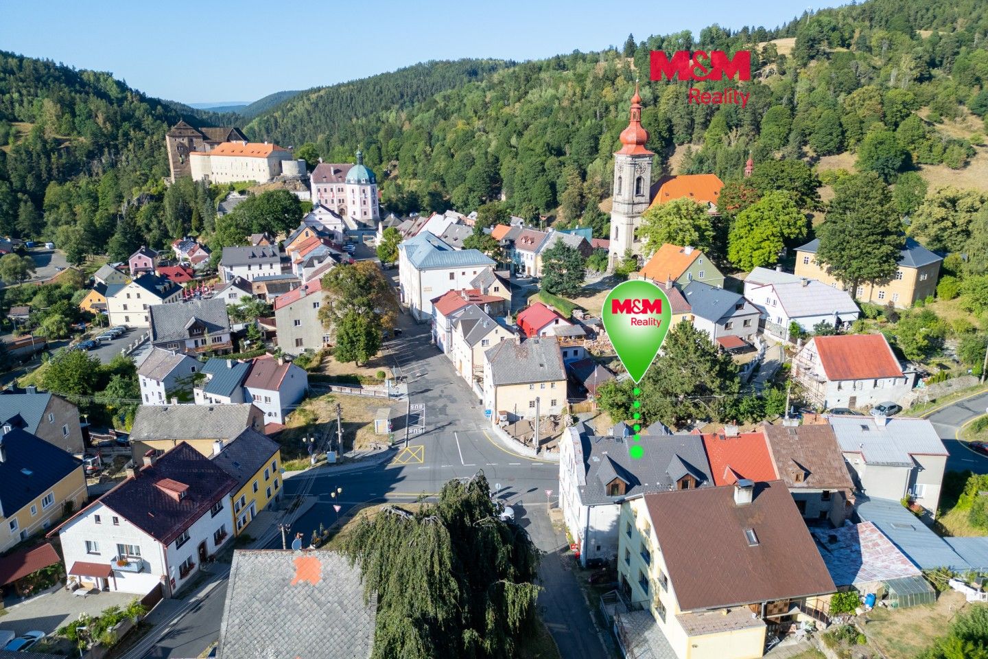 Rodinné domy, nám. 5. května, Bečov nad Teplou, 351 m² - 1