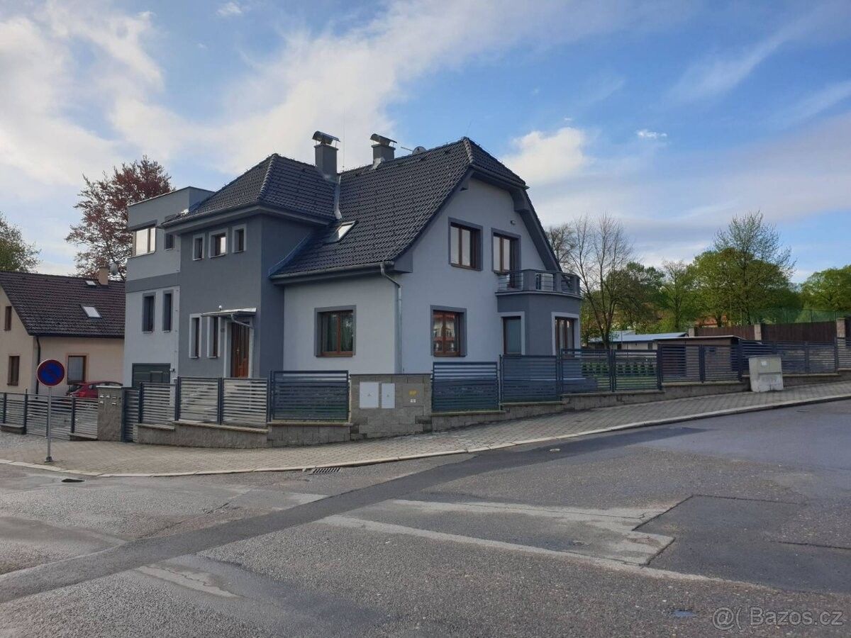 Pronájem byt - Humpolec, 396 01