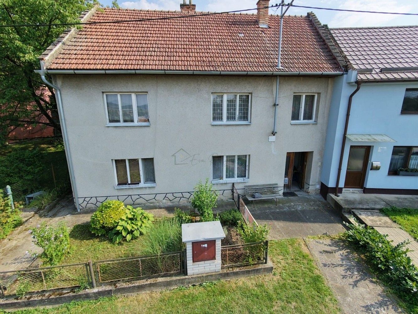 Rodinné domy, Zdounky, okres Kroměříž, 147 m² - 1