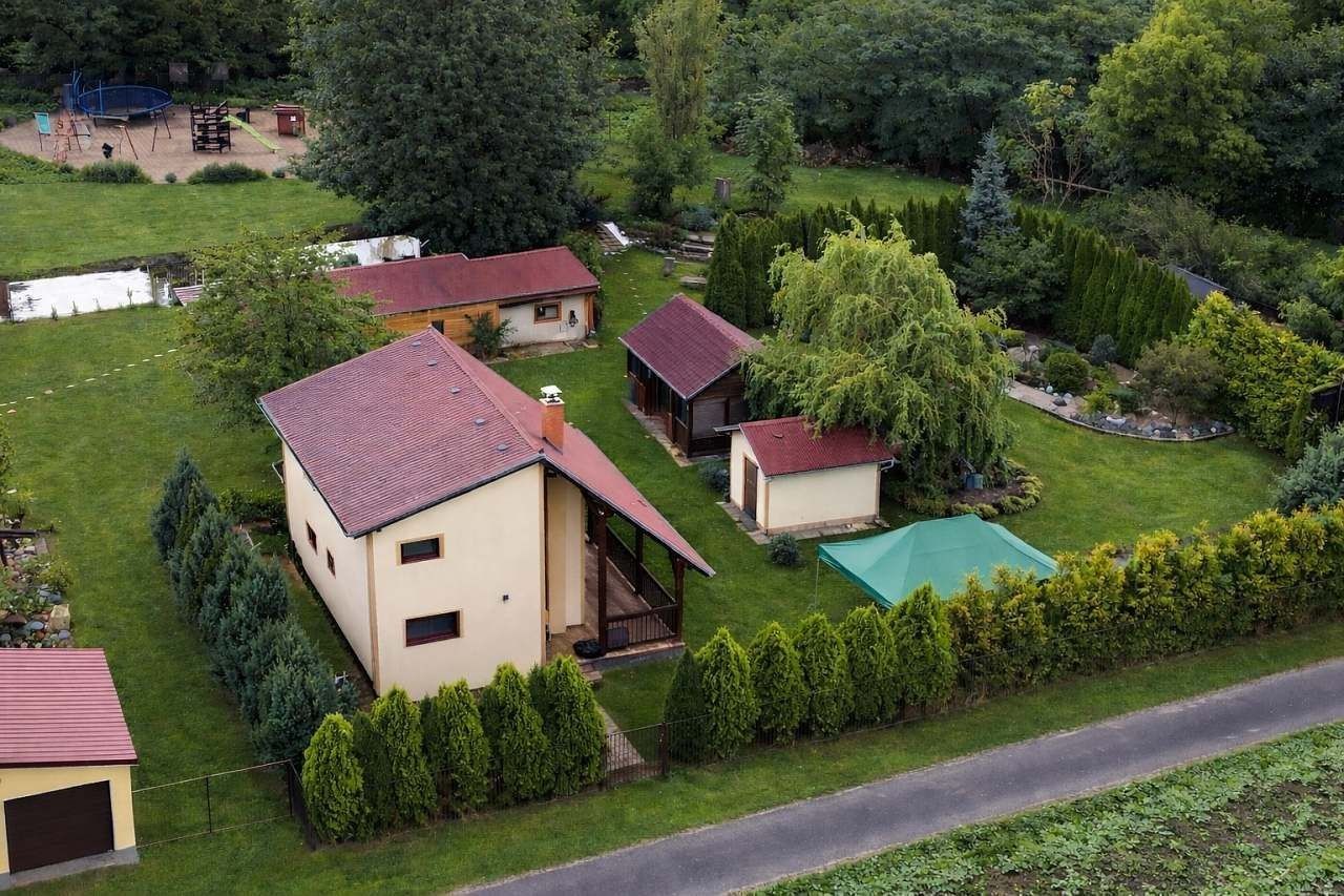 Chaty, Chodouň, Středočeský kraj