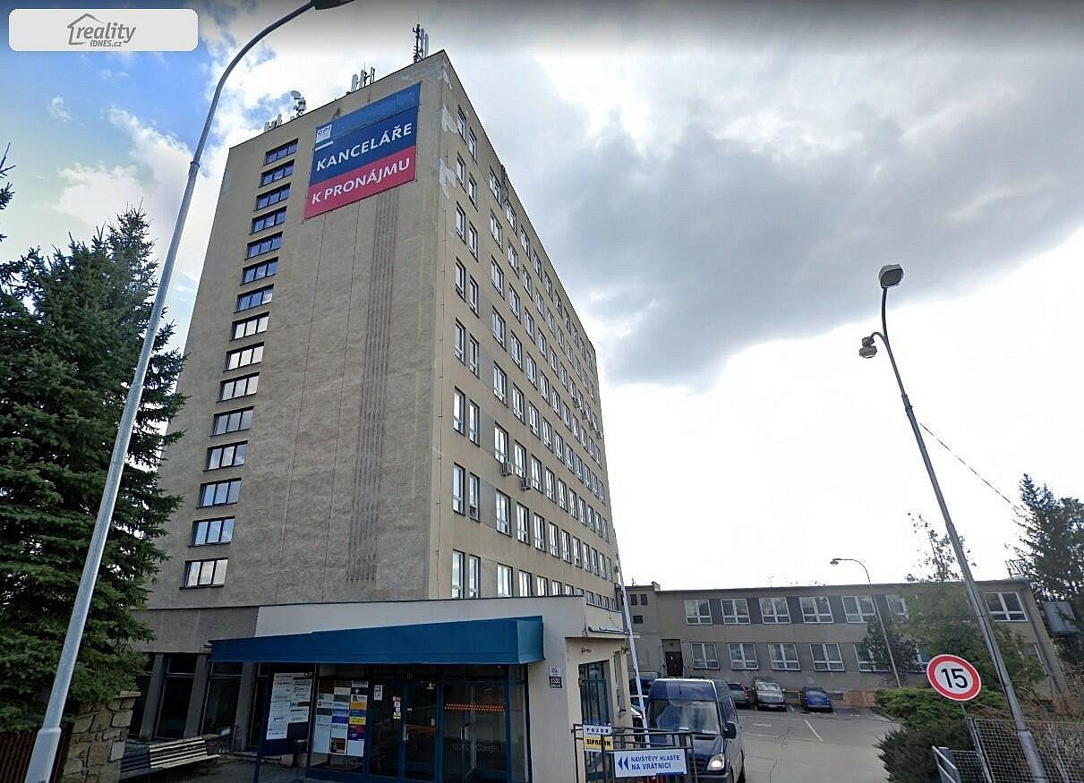 Kancelář, 220 m²