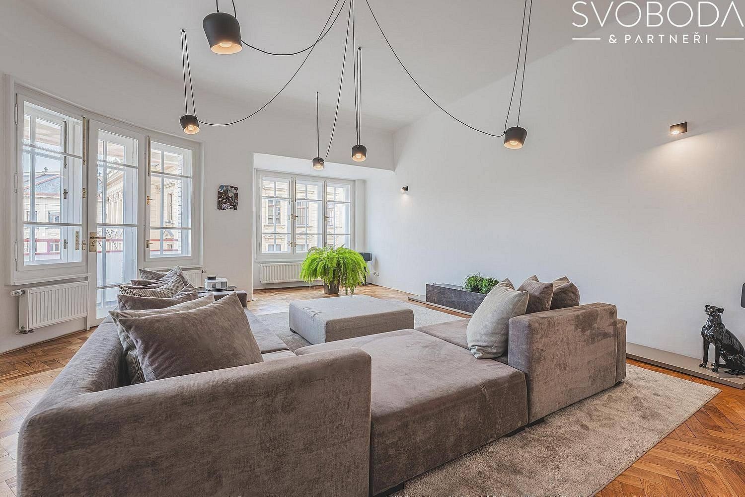 Byt 4+1 · 177 m² · Gočárova třída, Hradec Králové - 4