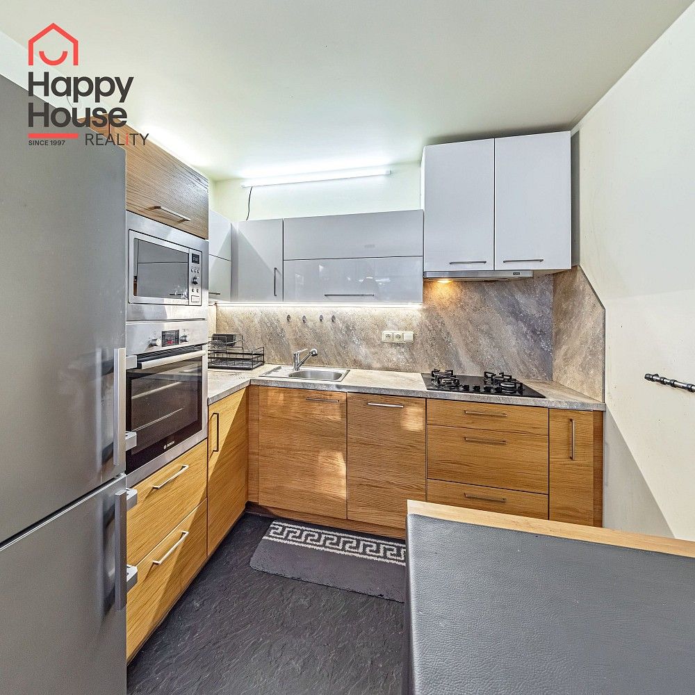 Byt 4+1 · 79 m² · Praha - Podolí, okres Praha 4, Hlavní město Praha - 4