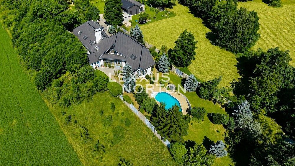 Rodinné domy, Vestec, okres Praha-západ, Středočeský kraj, 609 m² - 1
