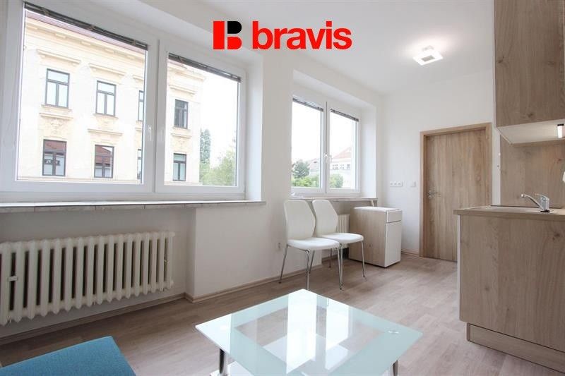 Pronájem byt 2+kk - Mučednická, Brno, 42 m²