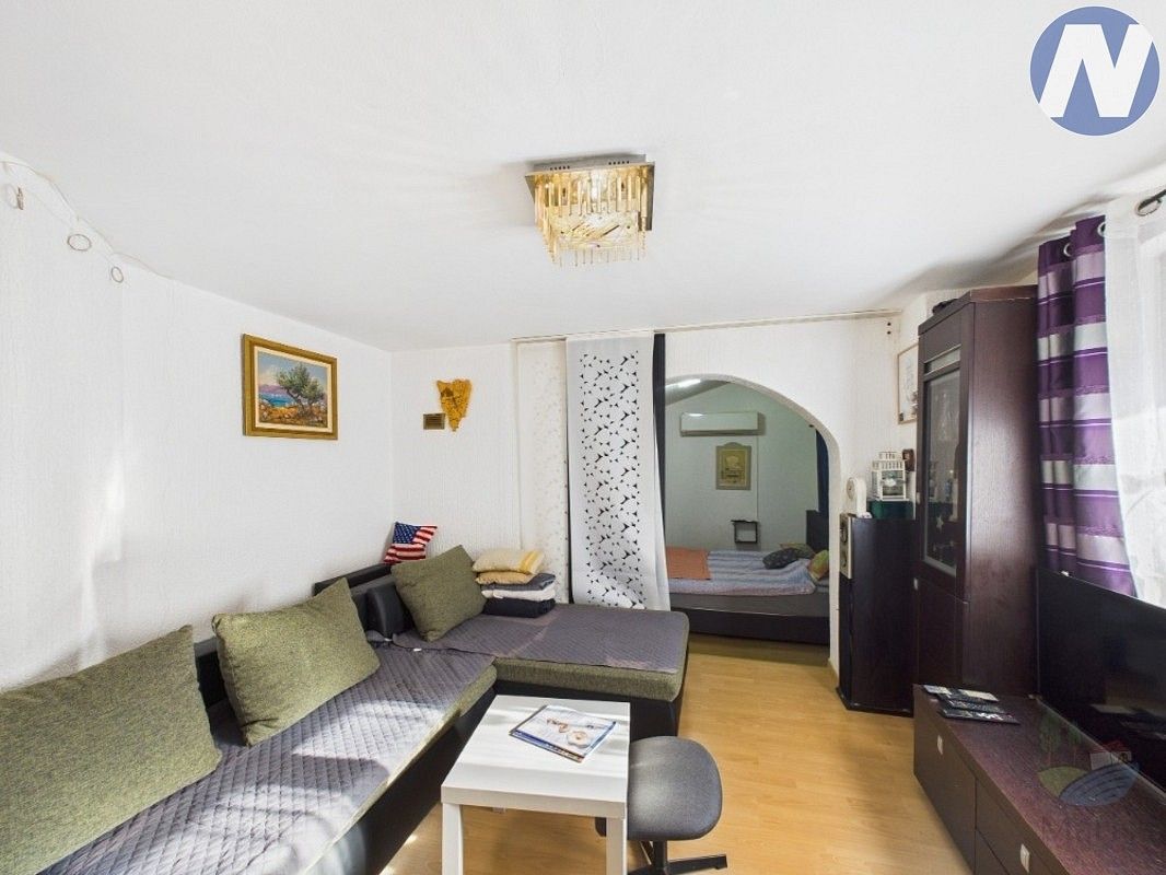Prodej rodinný dům - Medulin, HR, 197 m² - 5