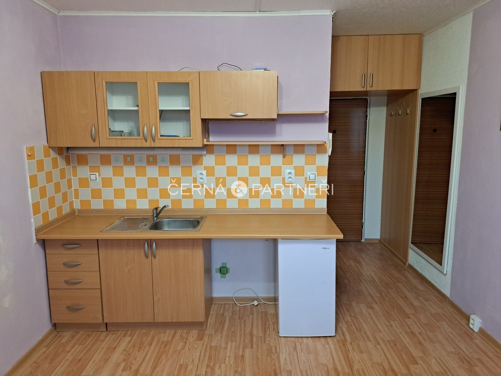 Prodej byt 1+kk - B. Smetany, Kraslice, 20 m²