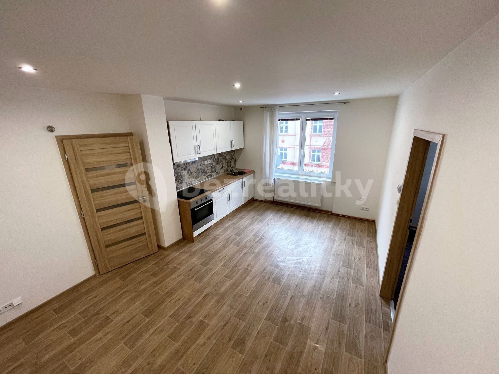 2+kk, Úslavská, Plzeň, Plzeňský kraj, 48 m² - 1