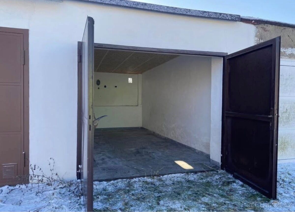 Pronájem garáž - Pardubice, 530 06