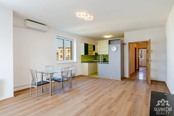 Pronájem byt - Uherské Hradiště, 686 01