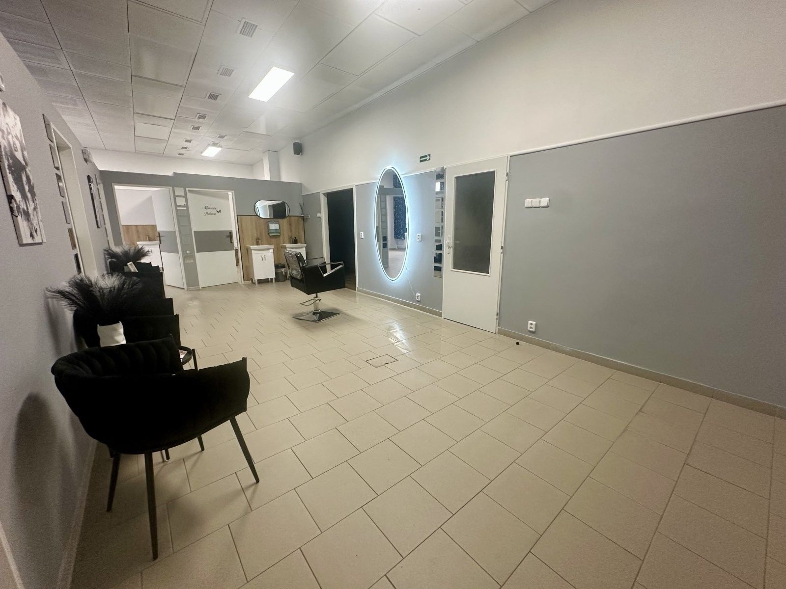 Obchodní prostory, Revoluční, Liberec, 4 m² - 2