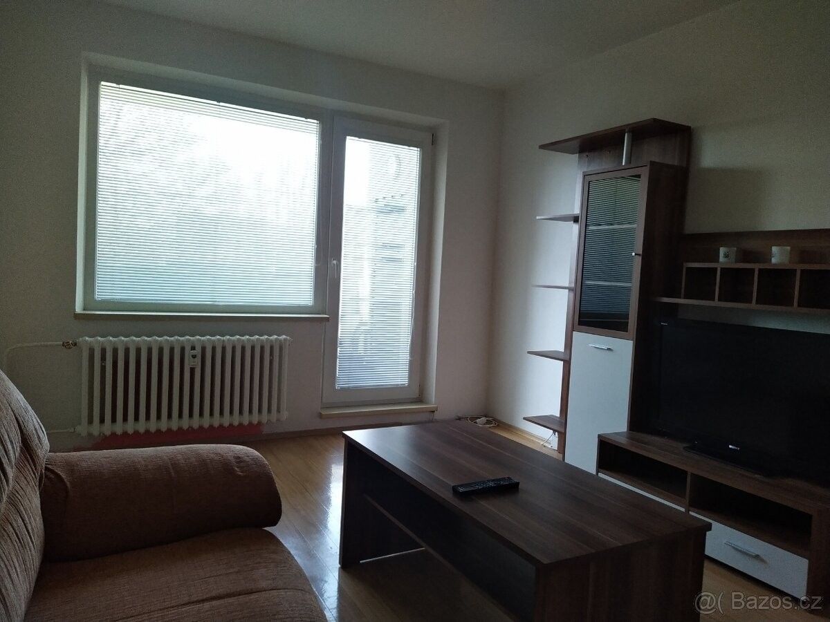 Pronájem byt - Cheb, 350 02
