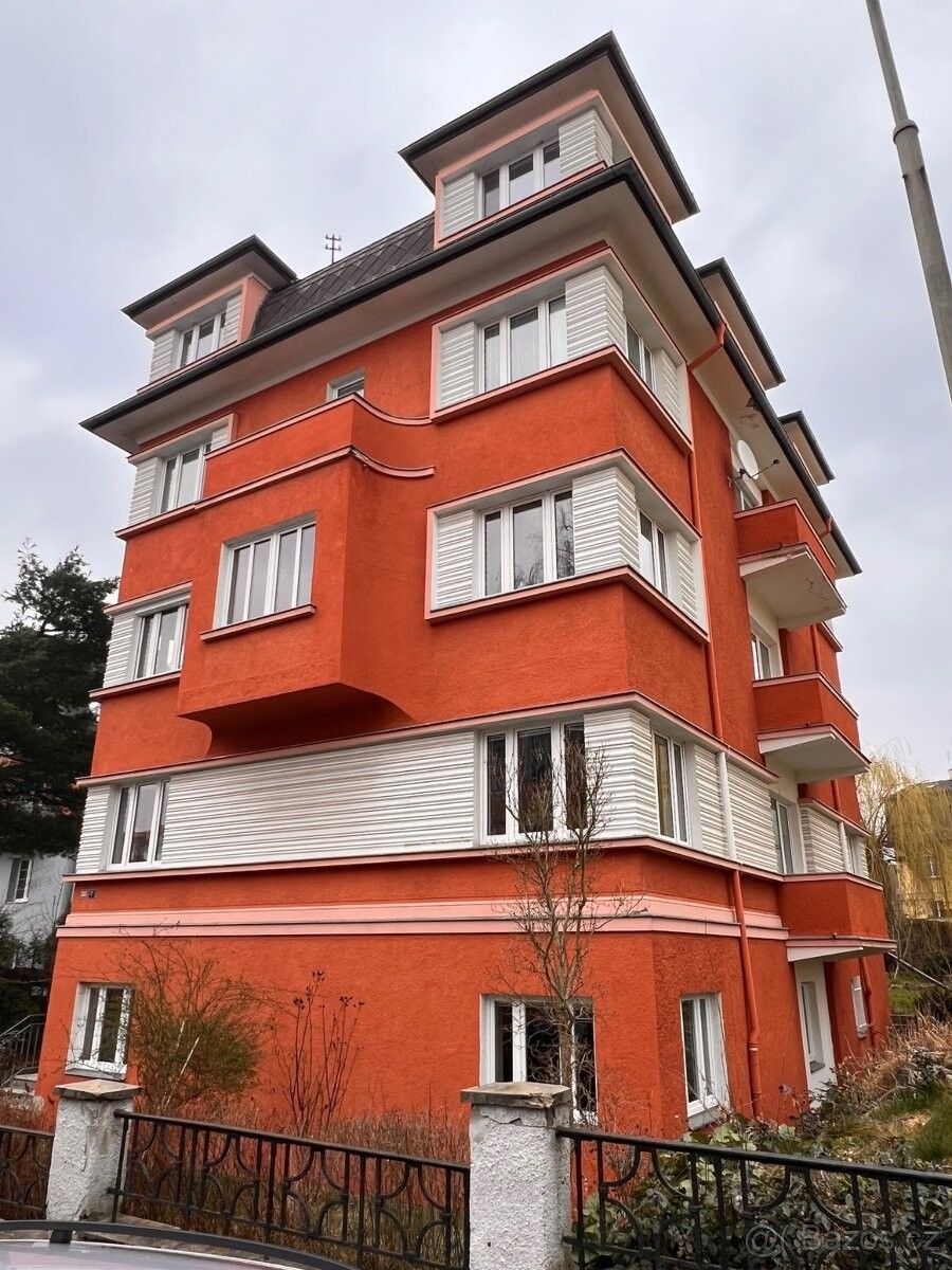 2+1, Karlovy Vary, 360 01, 68 m²