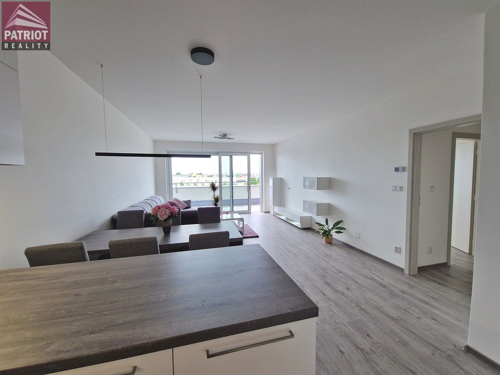 Pronájem byt 4+kk - Železniční, Olomouc Chválkovice, 126 m² - 5