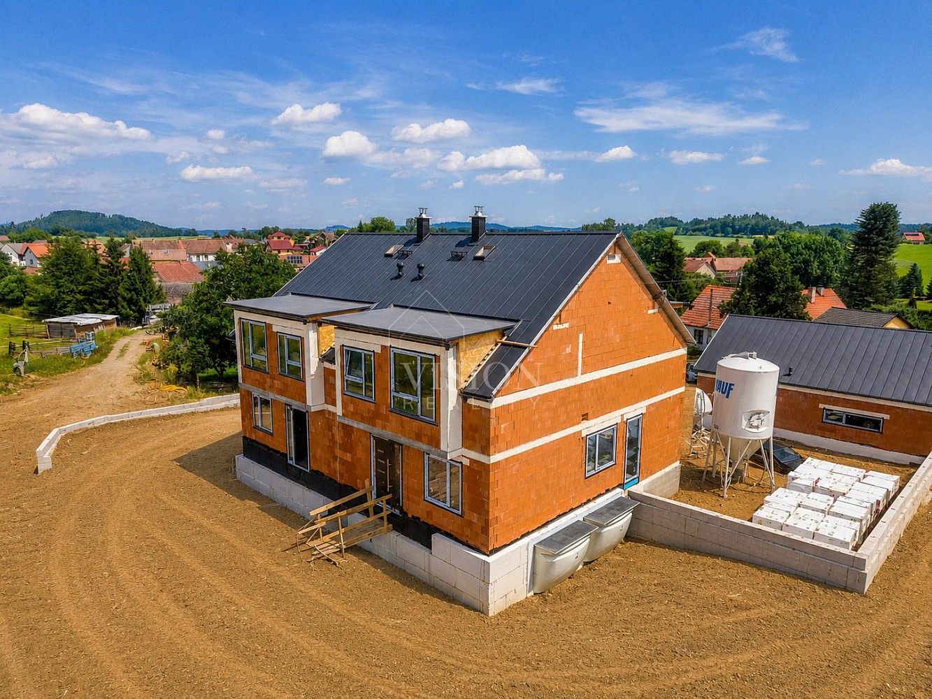 Rodinné domy, Týnec nad Sázavou, okres Benešov, Středočeský kraj, 207 m² - 2