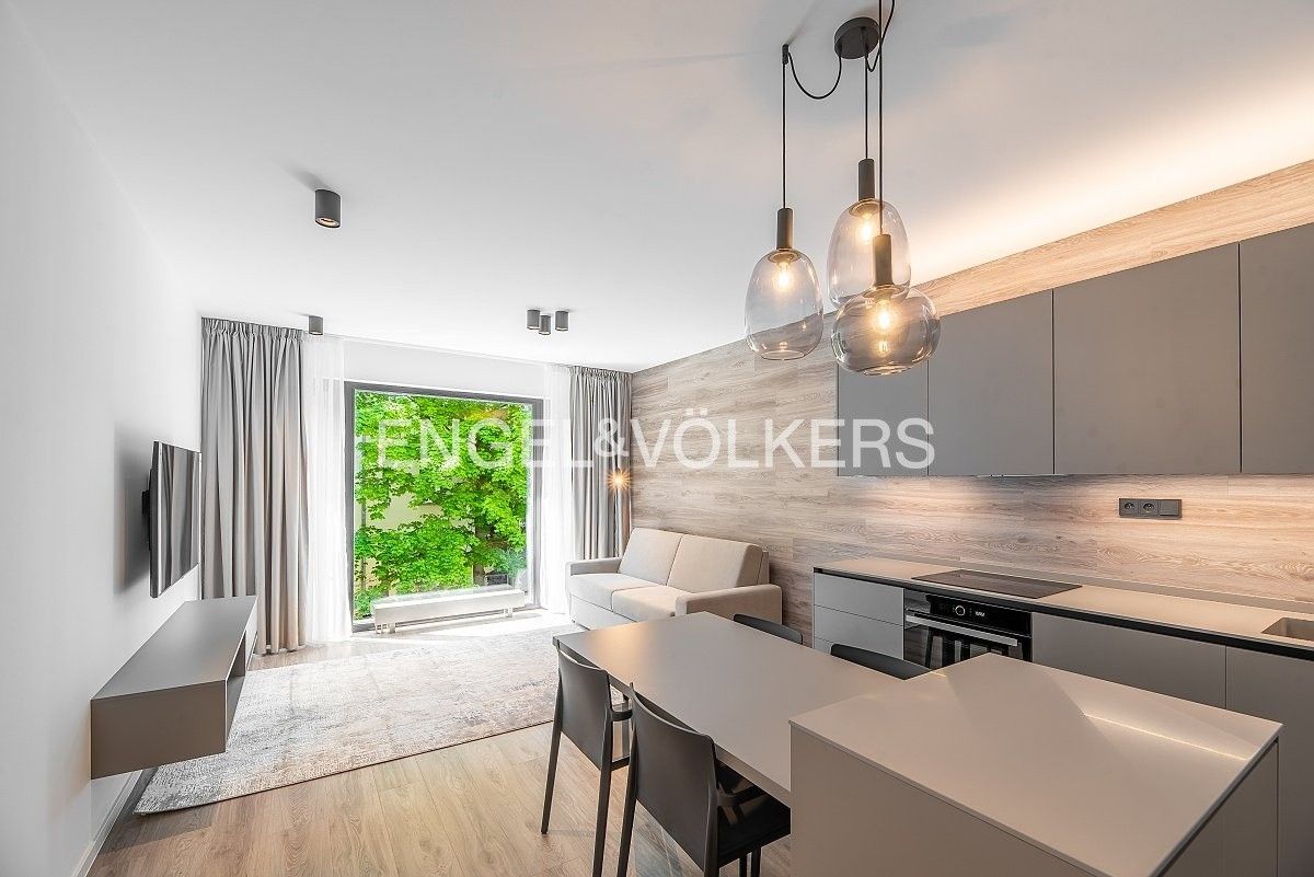 Prodej byt 1+kk - Staropramenná 3361, Praha, 36 m²