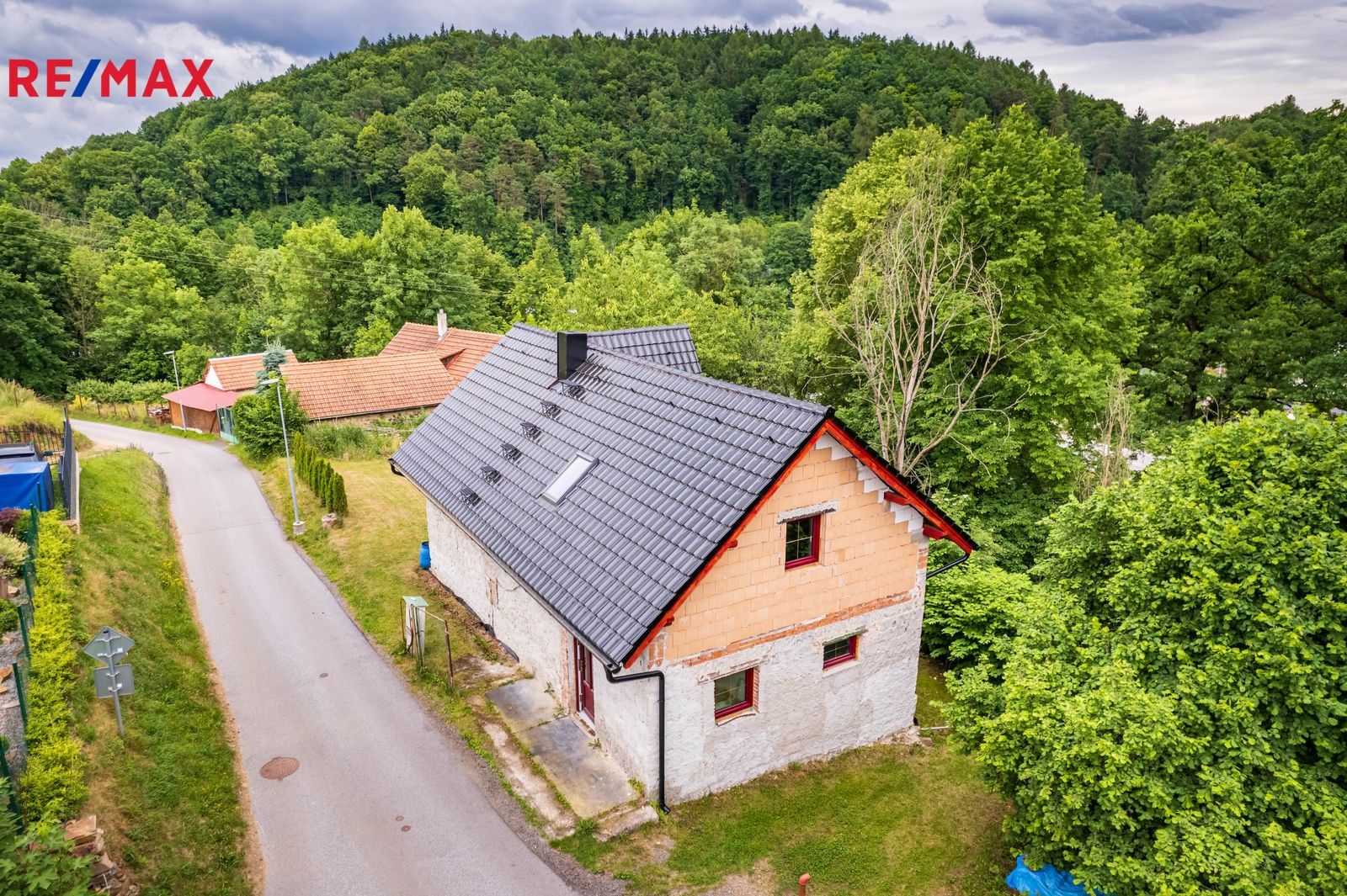 Prodej dům - Nové Dobrkovice, Český Krumlov, Česko, 1 309 m²
