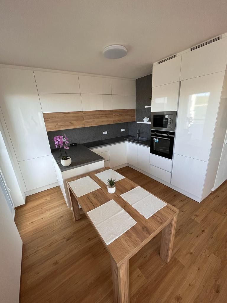 Pronájem byt 3+kk - Komenského, Fryšták - Horní Ves u Fryštáku, Zlínský kraj, 67 m² - 2