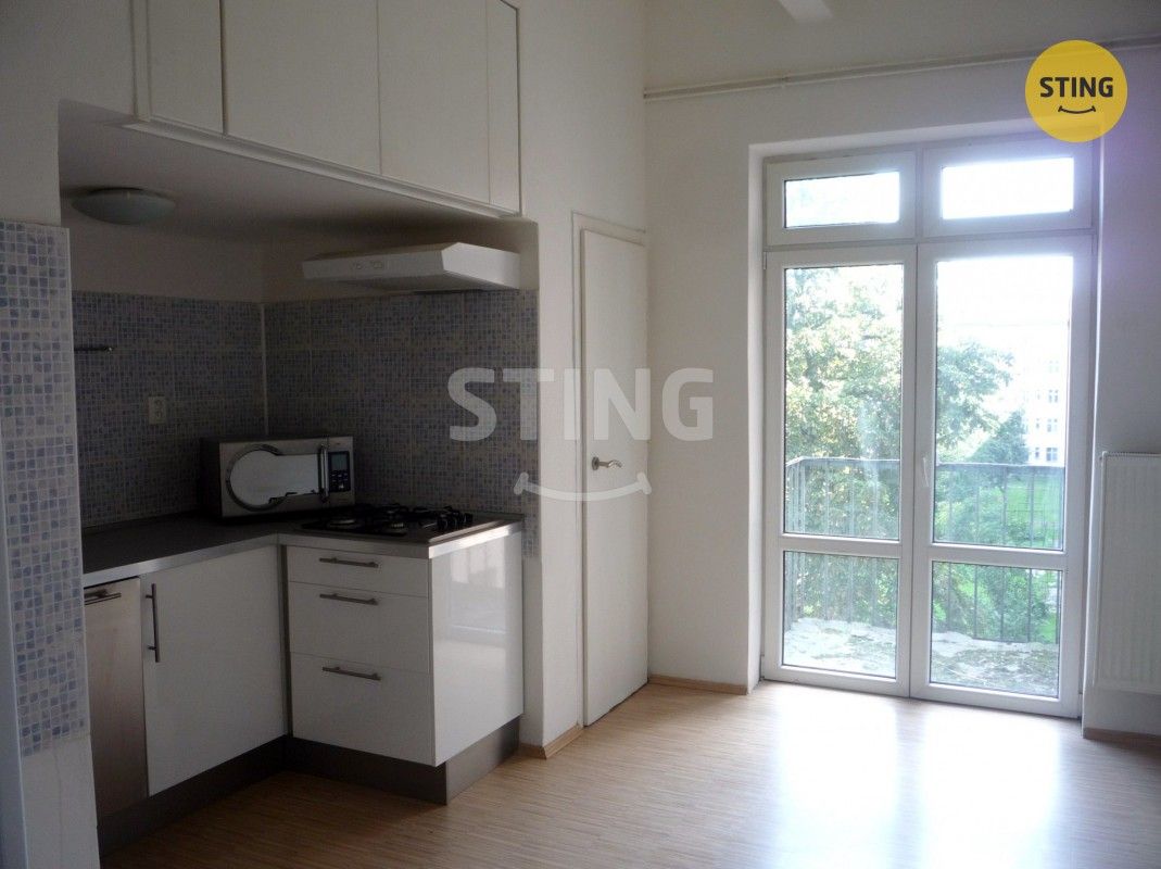 2+1, Slavíčkova , Ostrava Moravská Ostrava, 84 m² - 1