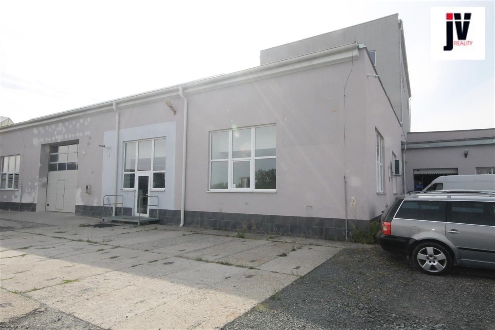 Sklady, Domažlická 1192, Plzeň Skvrňany, 2 735 m² - 1