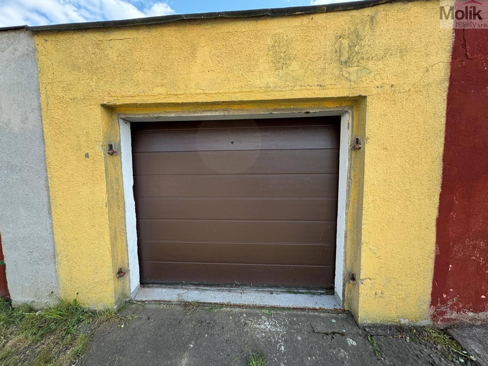 Garáže, Hořanská cesta, Most, 34 m²