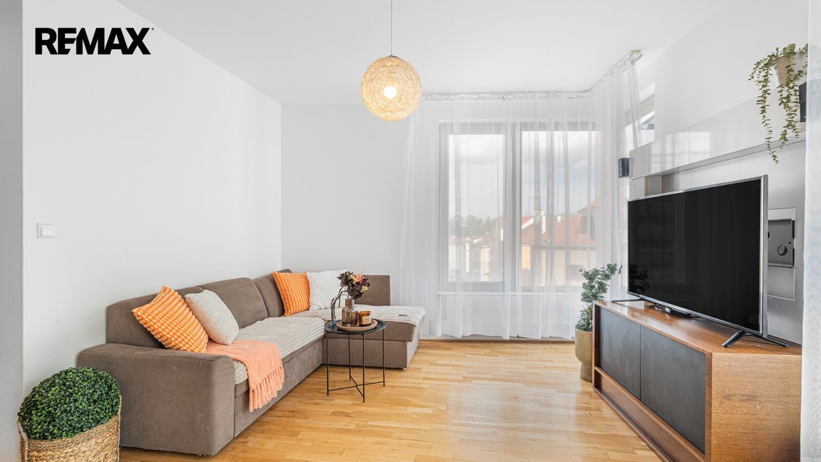 Prodej byt 3+kk - Jeseniova 2863, Praha Žižkov, 88 m² - 5