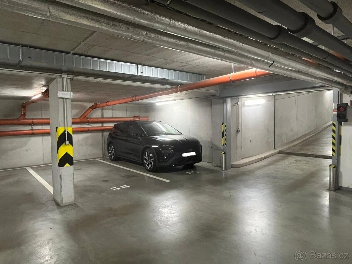 Garáže, Brandýs nad Labem-Stará Boleslav, 250 01