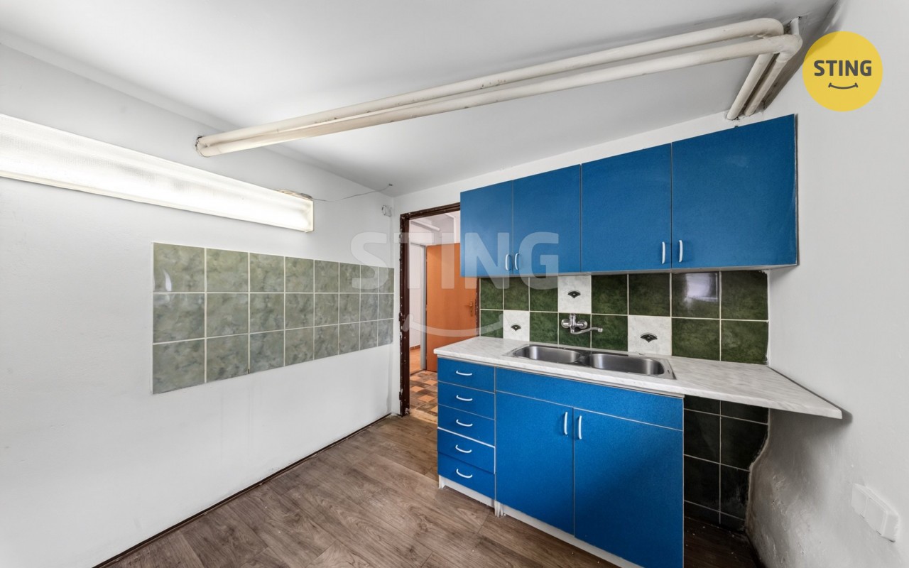 Rodinný dům · 220 m² · K nádraží, Dolní Lhota - 4