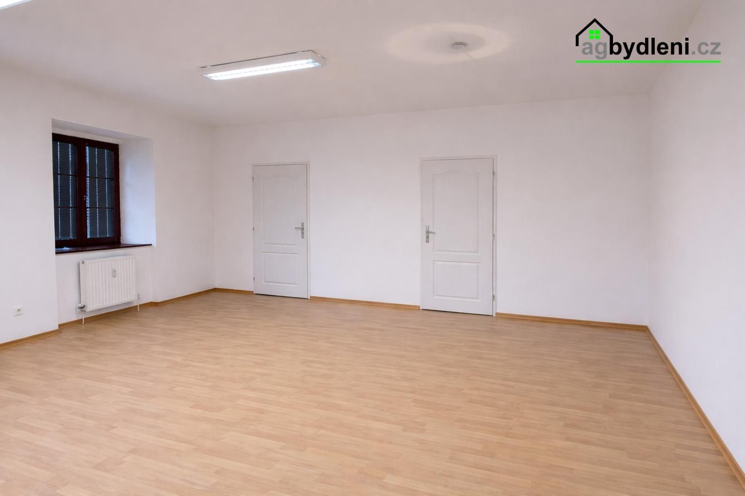 Pronájem kancelář - Vídeňská, Klatovy, 67 m²