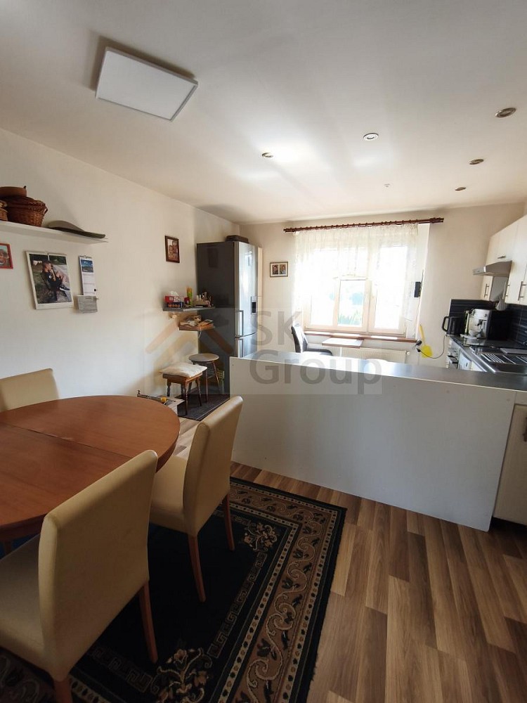 Byt 2+1 · 75 m² · V. Meerwalda, Karlovy Vary - Dvory - 3