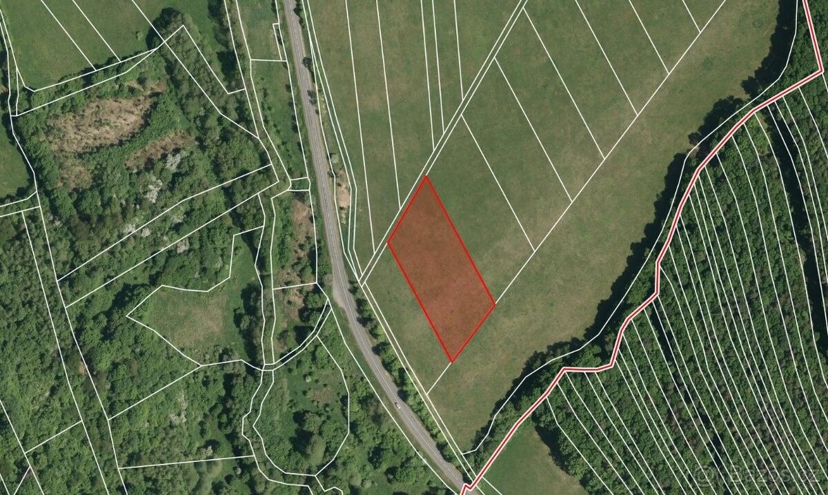 Prodej pozemek pro bydlení - Březůvky, 763 45