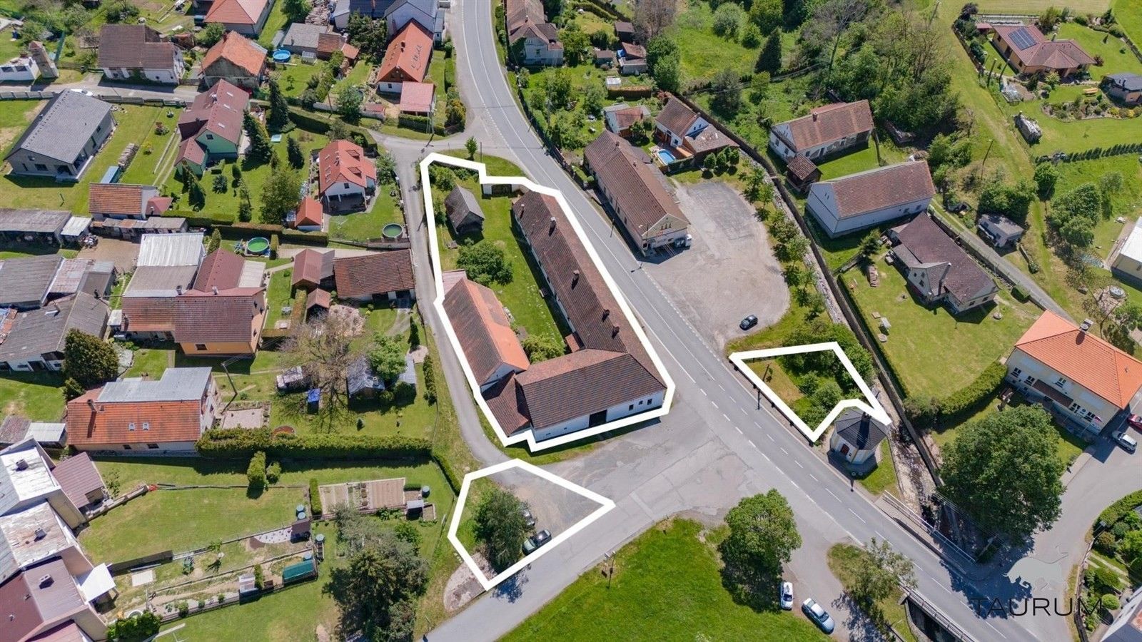 Prodej rodinný dům - Chocenice, 280 m²