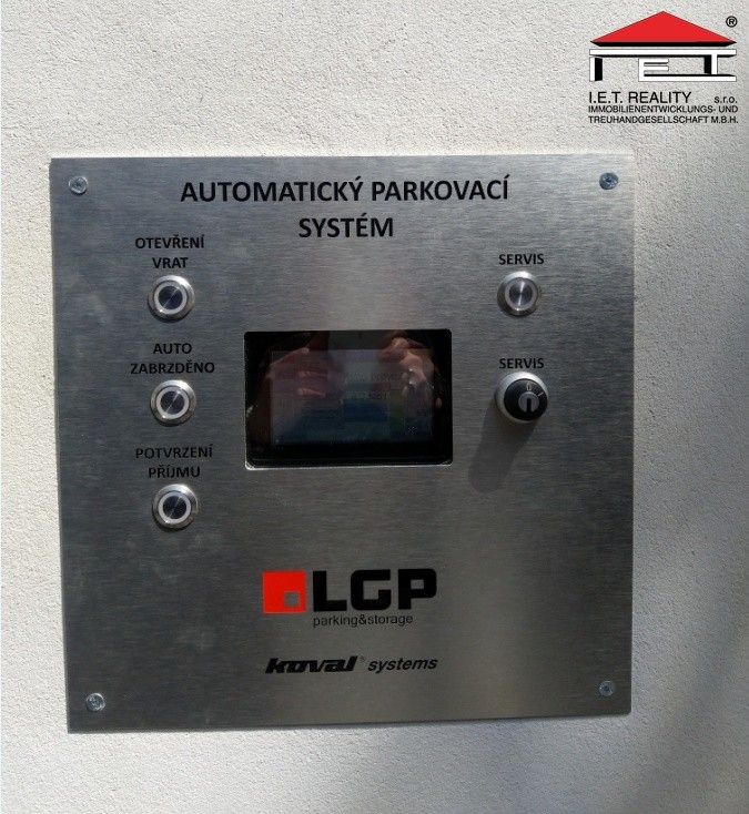 Pronájem garáž - Brno-město, Brno, 12 m²