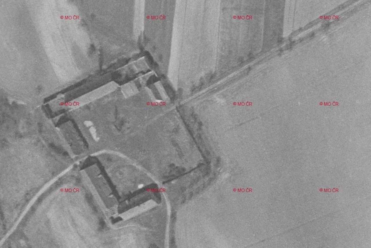 Pozemek, 7 898 m²