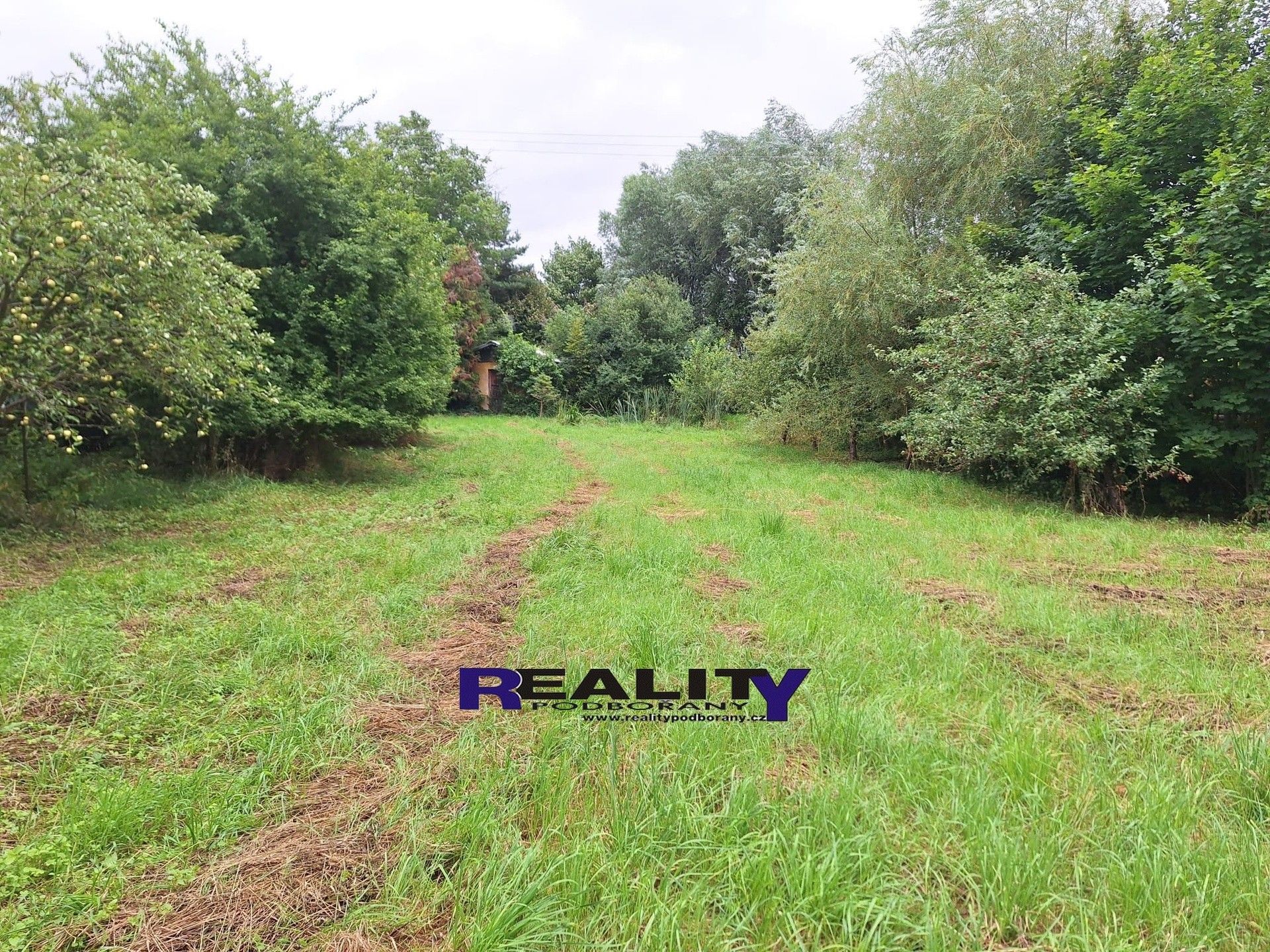 Prodej pozemek pro bydlení - Sadová, Vroutek