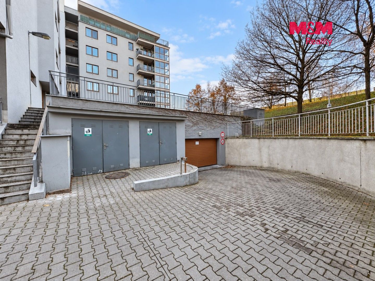 Nemovitost · 11 m² · Velká skála, Praha - 4