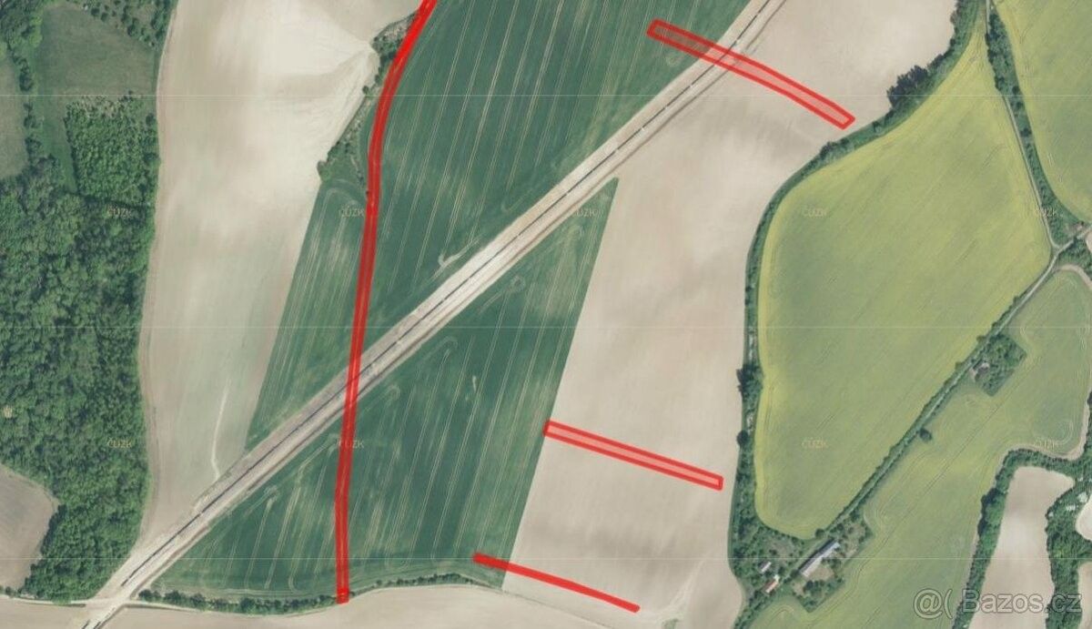 Prodej pozemek pro bydlení - Litenčice, 768 13