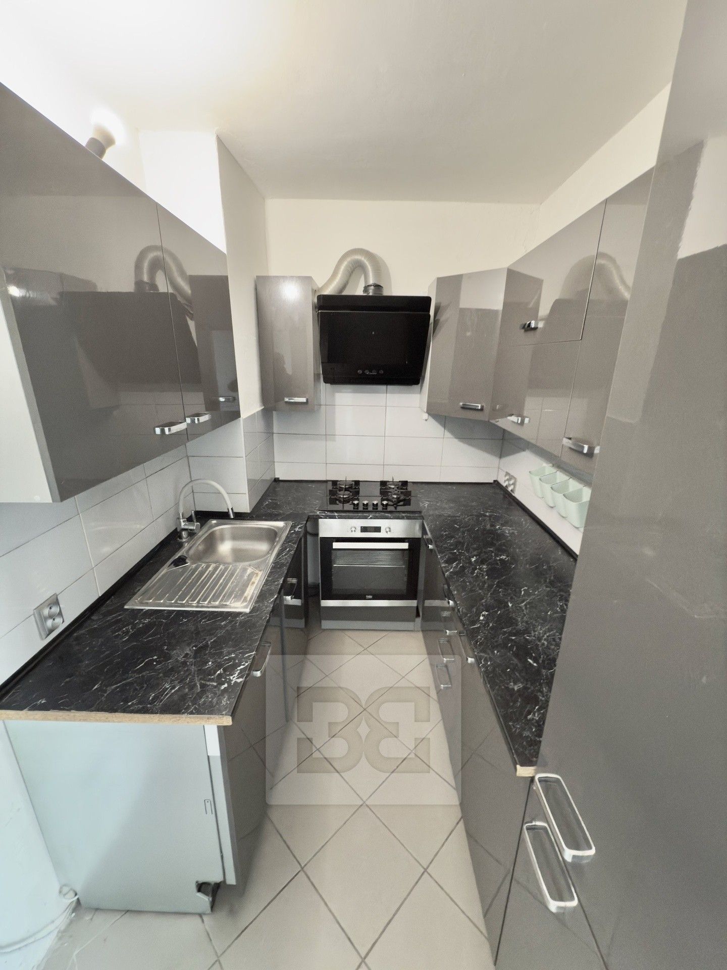 2+1, Uzbecká, Praha, 56 m²